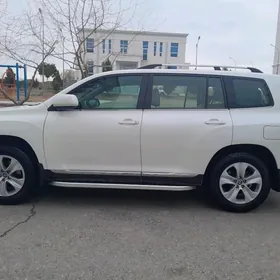 Toyota Highlander 2013