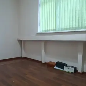 30 мкр.  1 в 2 комн.