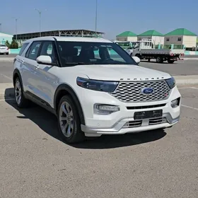 Ford Explorer 2022