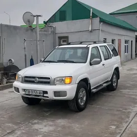 Nissan Pathfinder 2004