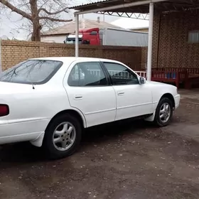 Toyota Camry 1994