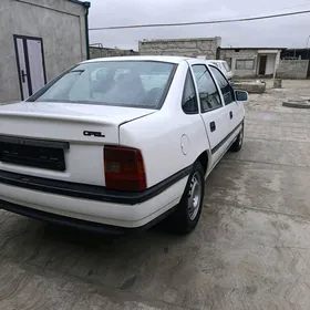 Opel Vectra 1992
