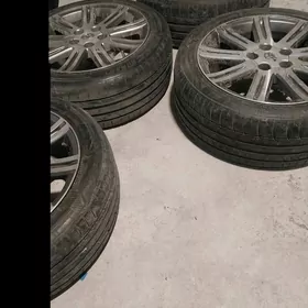 Teker limitet kample 245/45R18