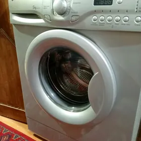 Стиральная машина LG