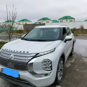 Mitsubishi Outlander 2022