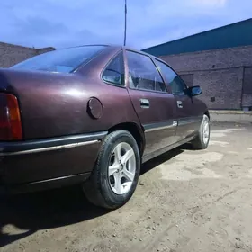 Opel Vectra 1992