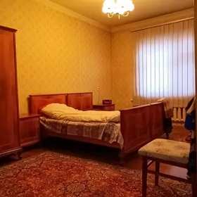 Продам Ким район Лахути