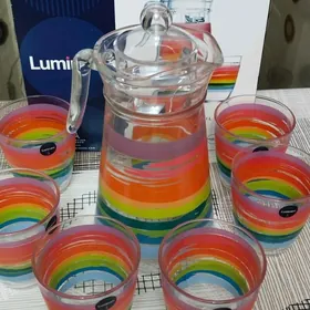 Графин и стаканы