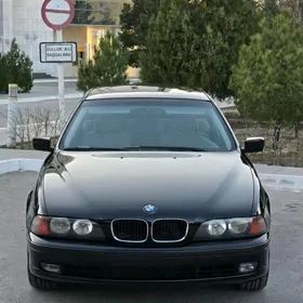 BMW E39 1999