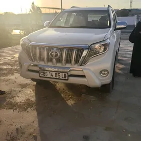 Toyota Land Cruiser Prado 2015