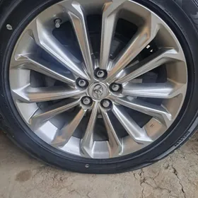 14 15 Corolla diska 17 lik