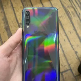 Samsung A50