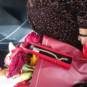 yerewan bolt braslet