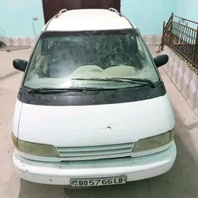 Toyota Previa 1991