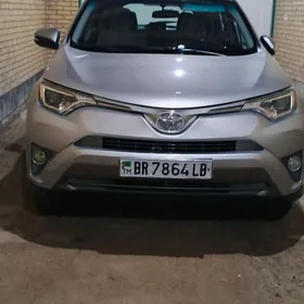 Toyota RAV4 2016