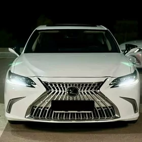 Lexus ES 350 2022