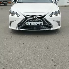 Lexus ES 350 2019