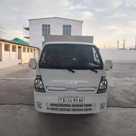 Kia Bongo 2021