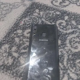 samsung a20 plata