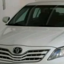 Toyota camry 2011 fara haliji