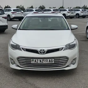 Toyota Avalon 2013