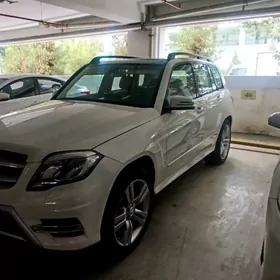 Mercedes-Benz GLK 350 2013