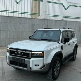 Toyota Land Cruiser Prado 2025