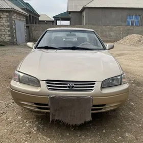 Toyota Camry 1998
