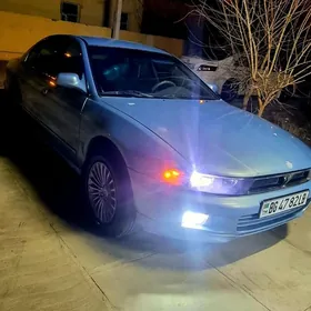 Mitsubishi Galant 2003