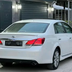 Toyota Avalon 2011