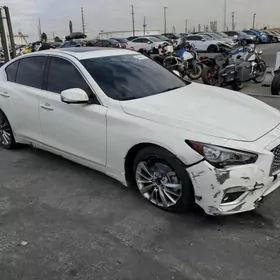 Infiniti Q50 2022