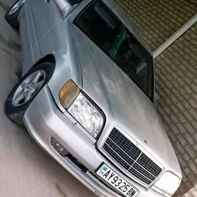 Mercedes-Benz 500E 1995