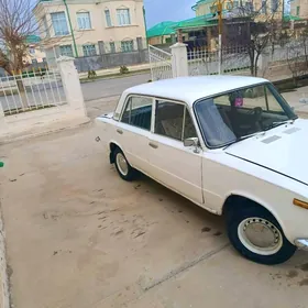 Lada 2104 1990