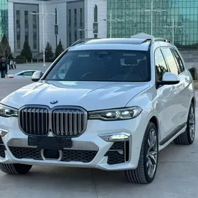BMW X7 2022