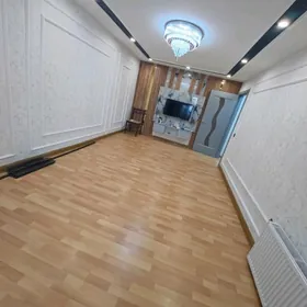 Eyesi 30mkr 2komnat satlyk jay