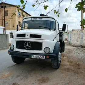 Mercedes-Benz ACTROS 3331 1989