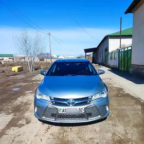 Toyota Camry 2015