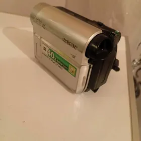 KIÇI. KAMERA. KIÇI. KASETA