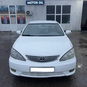 Toyota Camry 2003