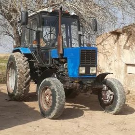 MTZ 82 2009