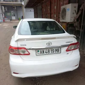 Toyota Corolla 2012