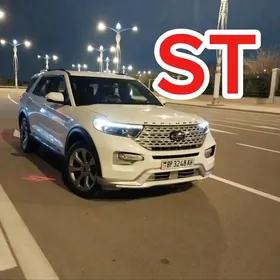 Ford Explorer 2023