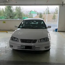 Toyota Camry 1998