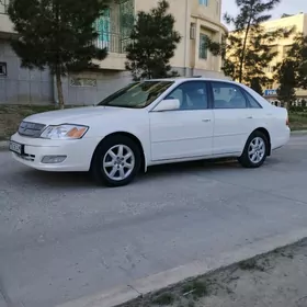 Toyota Avalon 2001