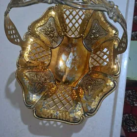 Конфетница железный