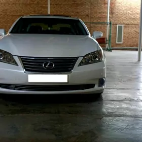 Lexus ES 350 2011