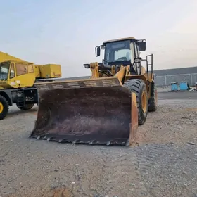 Caterpillar Forklift 2011