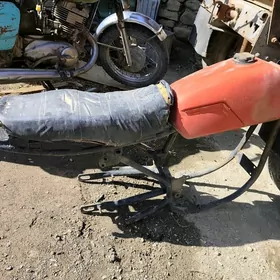 JAWA rama fekona düzülen