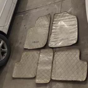 Kowrik (коврик)