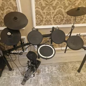 Барабан. установка Roland TD11